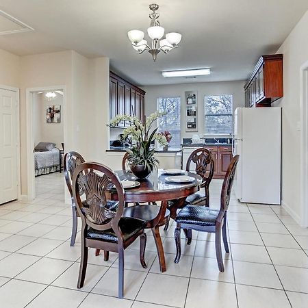 هيوستن Villa Laverne 3 Bedroom Suite Furnished Condos المظهر الخارجي الصورة