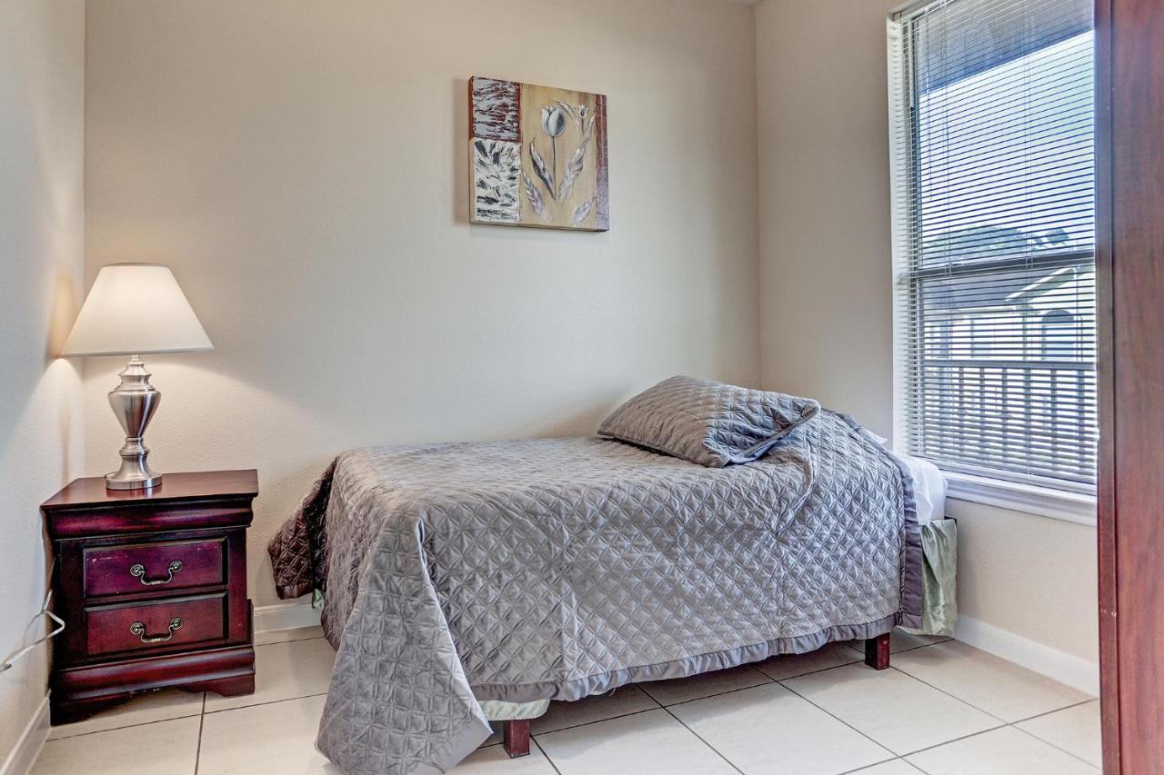هيوستن Villa Laverne 3 Bedroom Suite Furnished Condos المظهر الخارجي الصورة